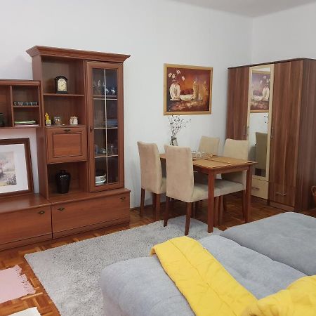 Rávágy Apartman Kecskemét Exterior foto
