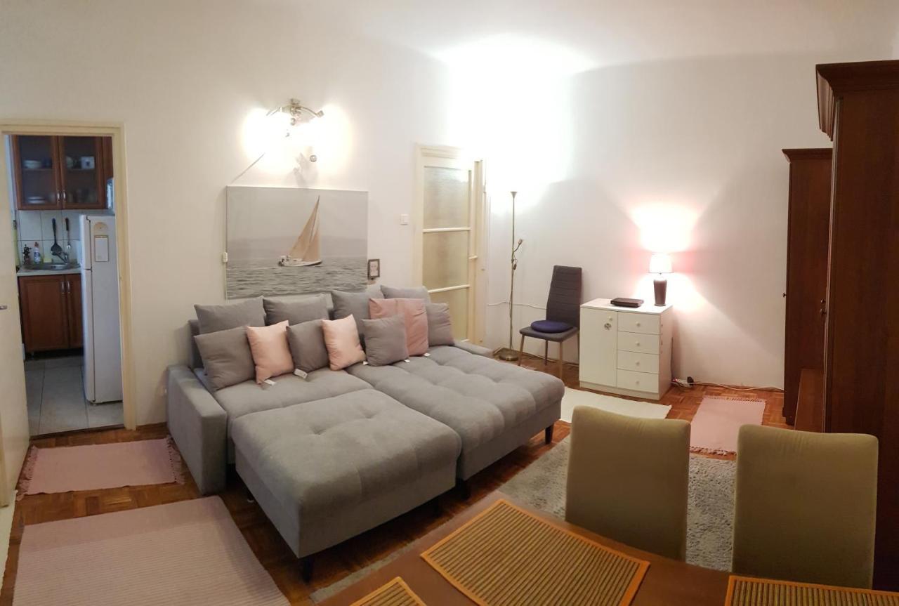 Rávágy Apartman Kecskemét Exterior foto